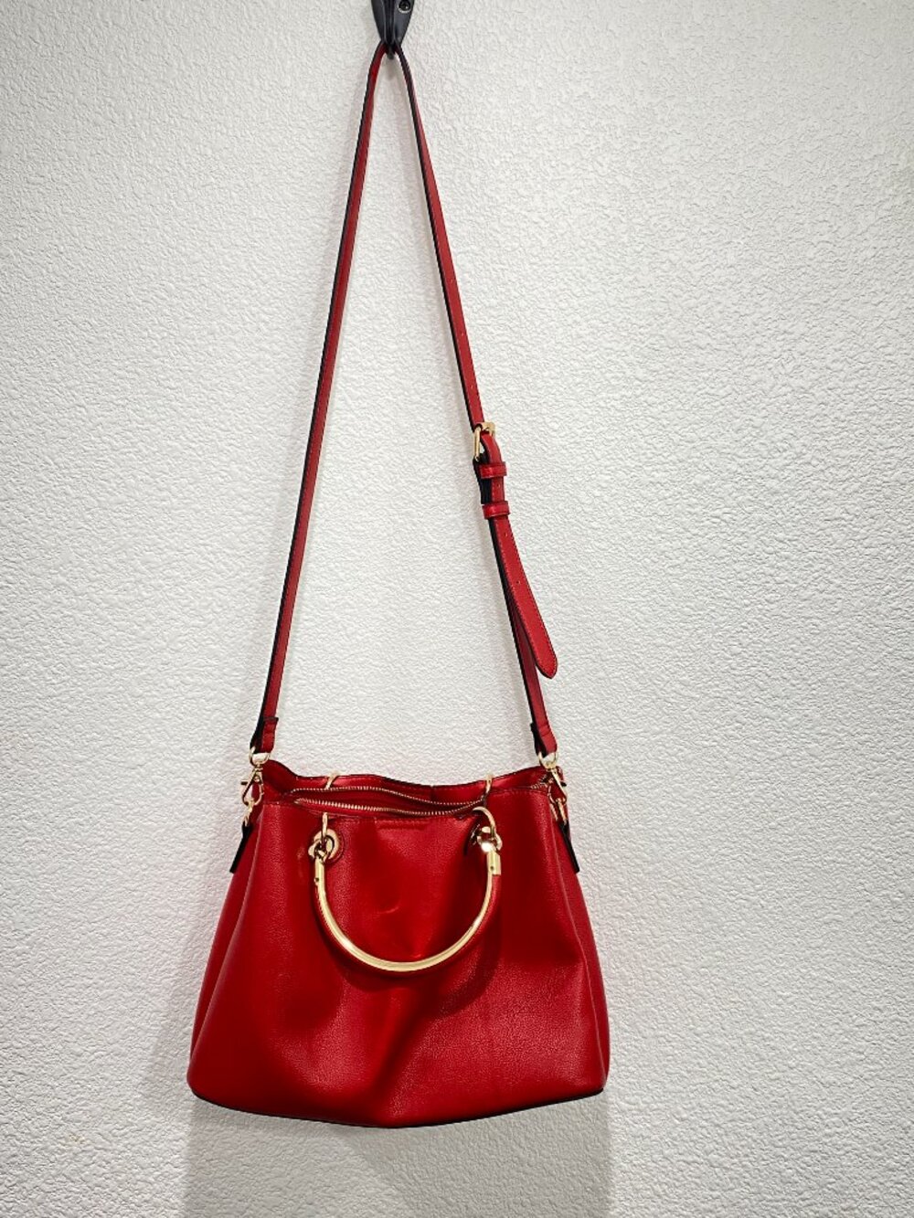 ALDO Red Satchel Crossbody Bag Gold Ring Handle Bold Chic One Size - Picture 4 of 12
